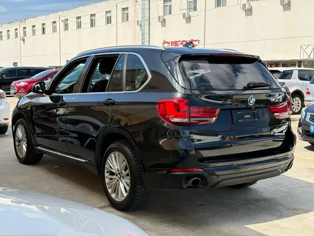 BMW X5 (Import) — миниатюра 9