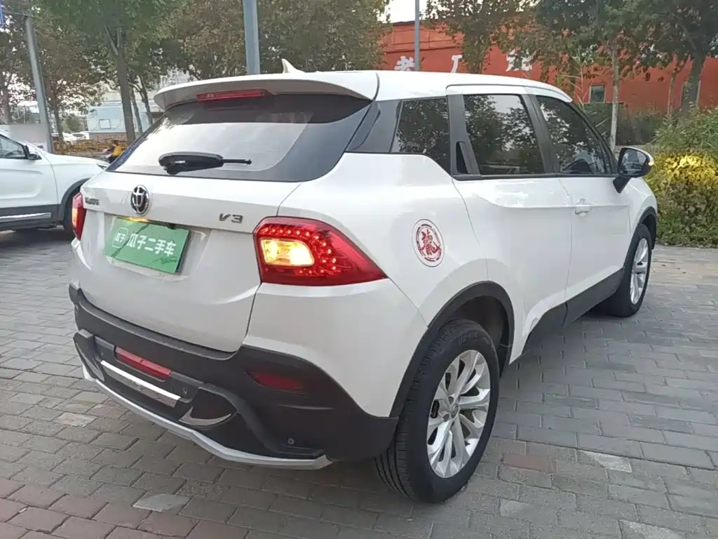 Zhonghua V3 — миниатюра 7