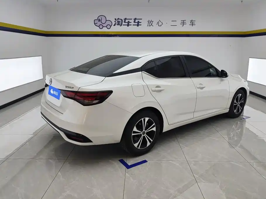Nissan Sylphy — миниатюра 3