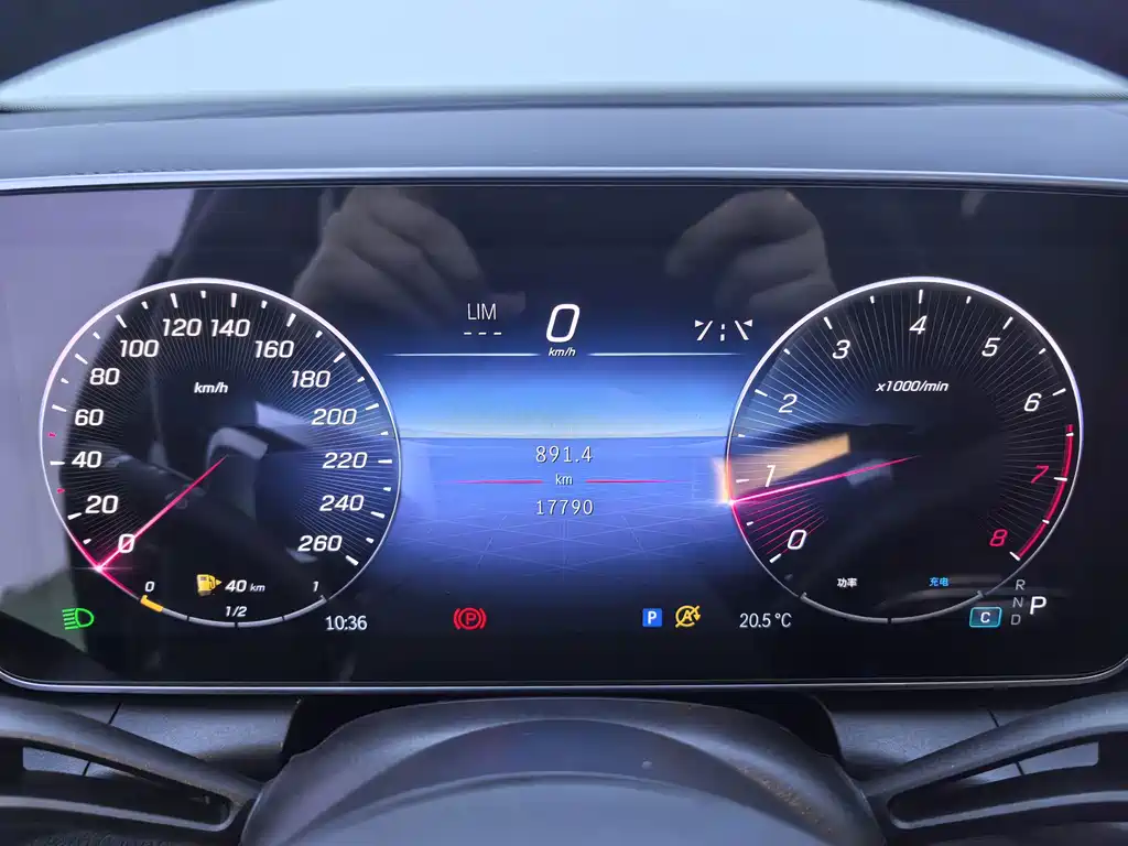 Mercedes-Benz GLC — миниатюра 11