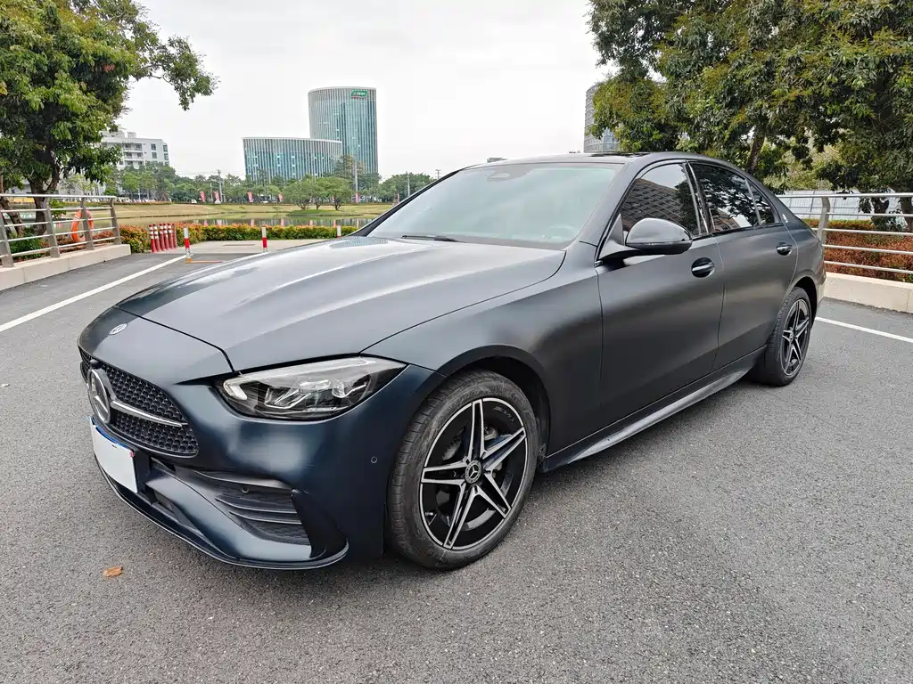 Mercedes-Benz C-Class 2023