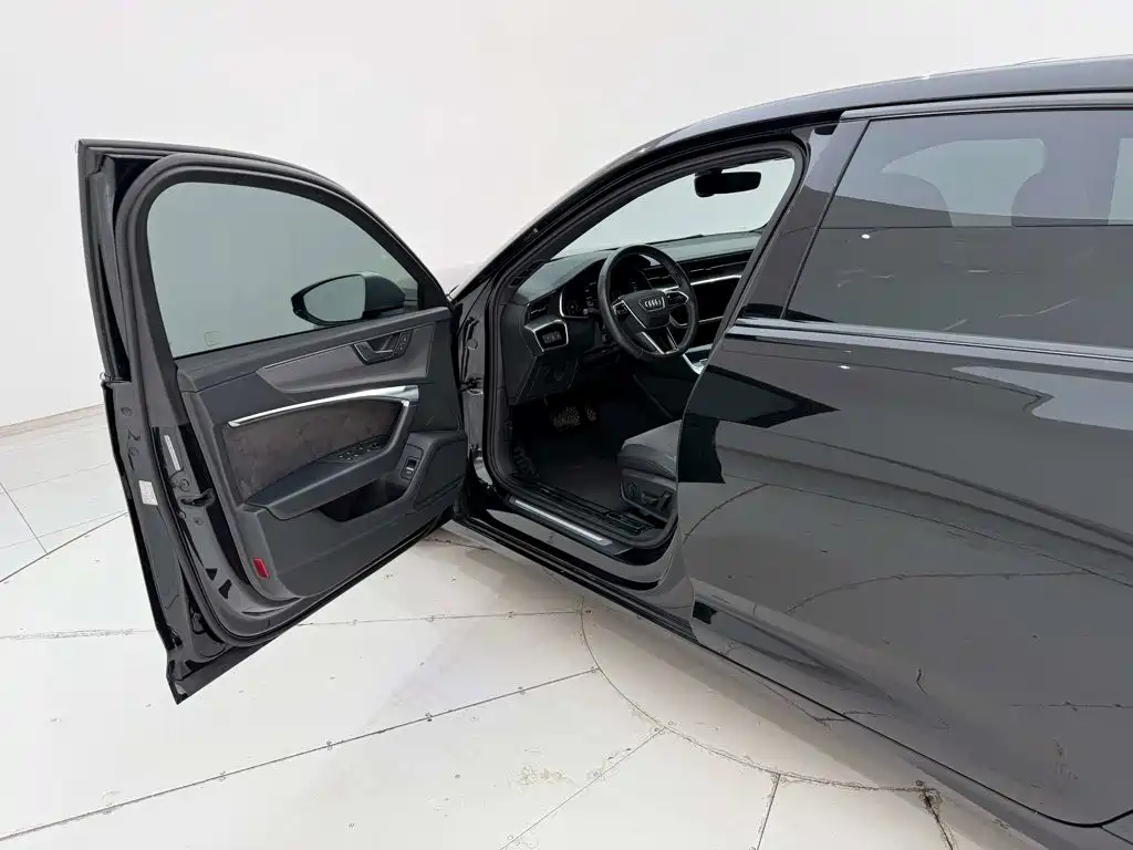 Audi A6L — миниатюра 24