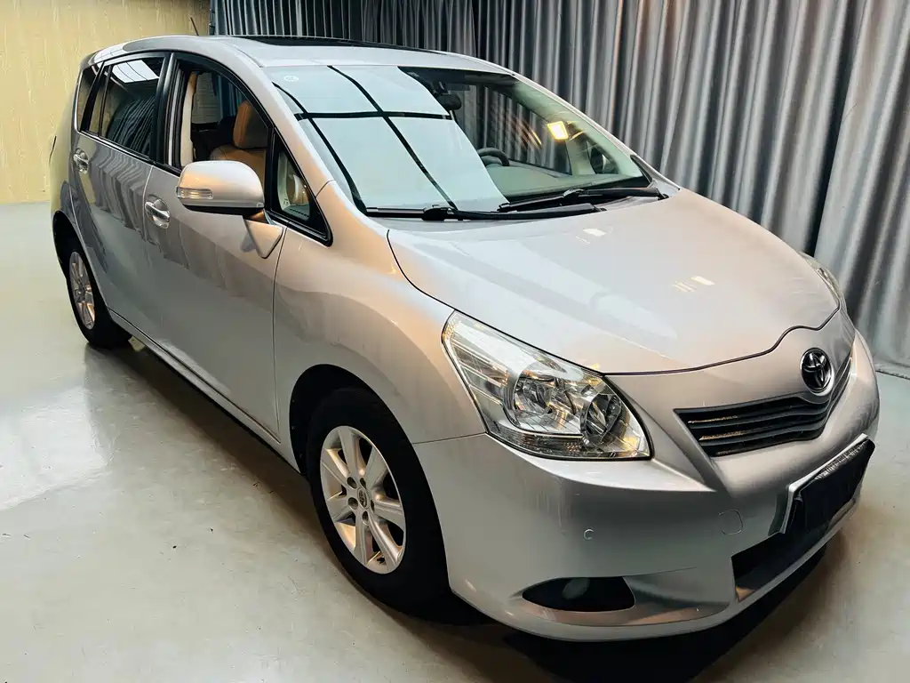 Toyota Verso — миниатюра 3