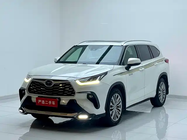 TOYOTA HIGHLANDER 2021