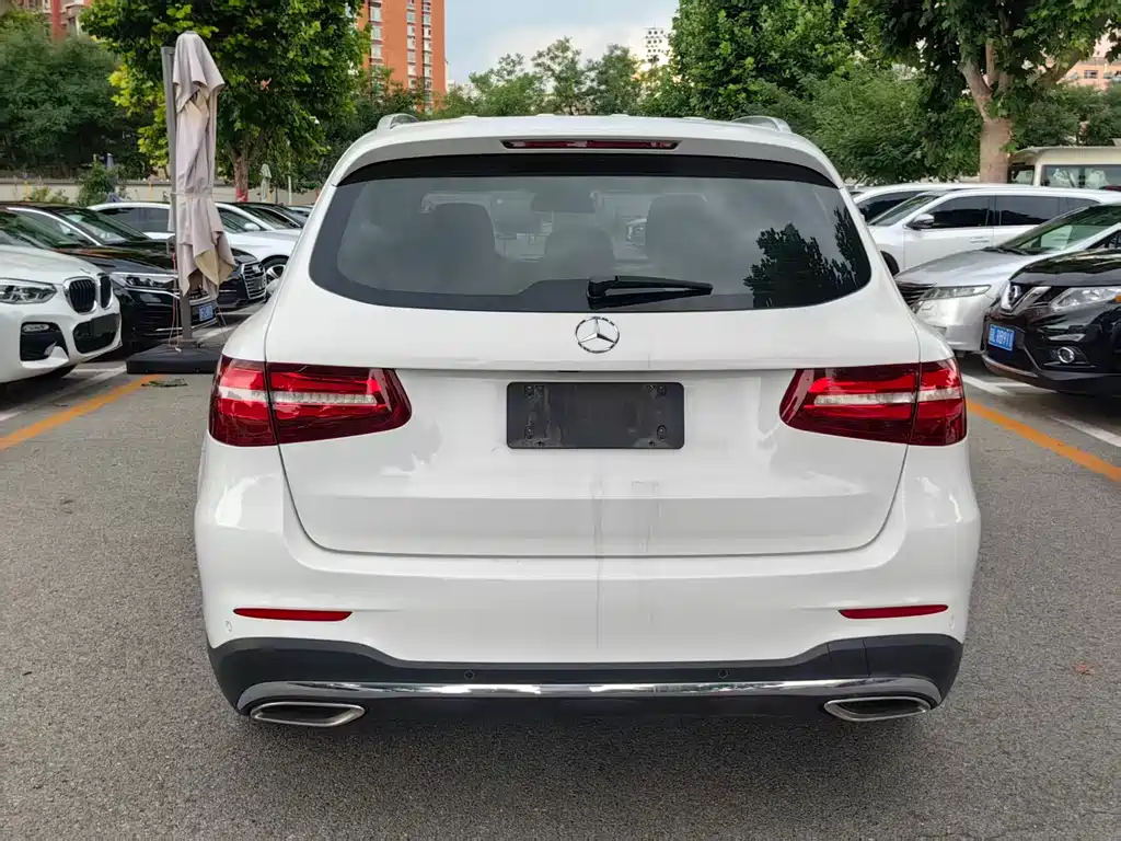 Mercedes-Benz GLC 2018 GLC 260 4MATIC Luxury
