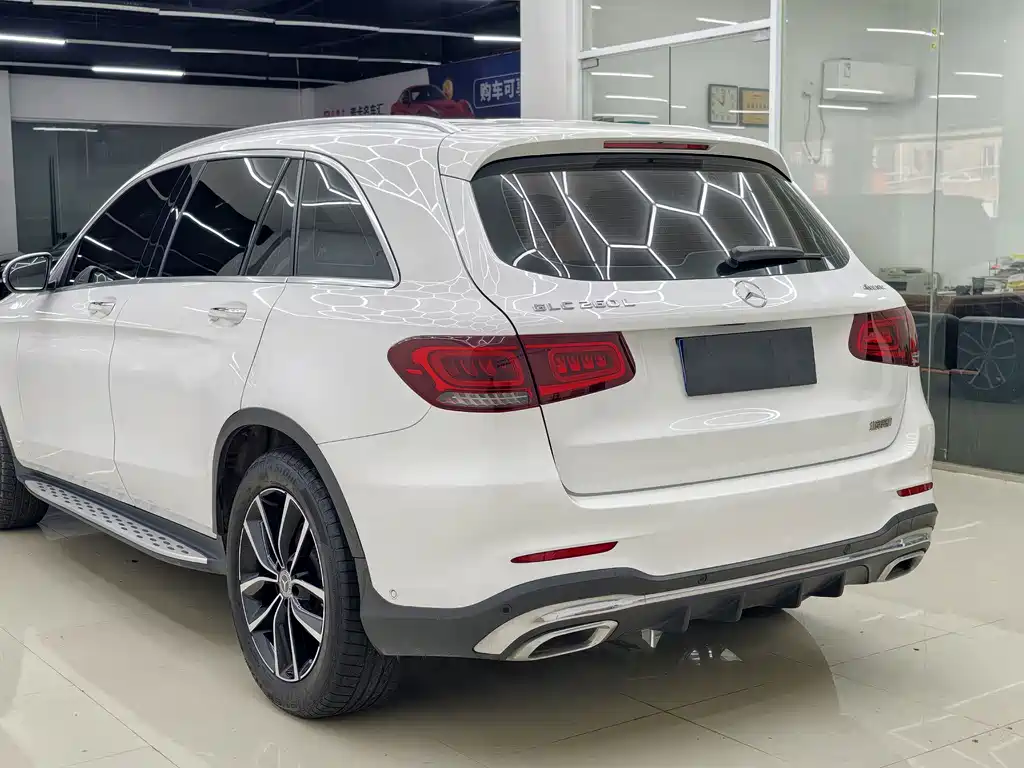 Mercedes-Benz GLC — миниатюра 7