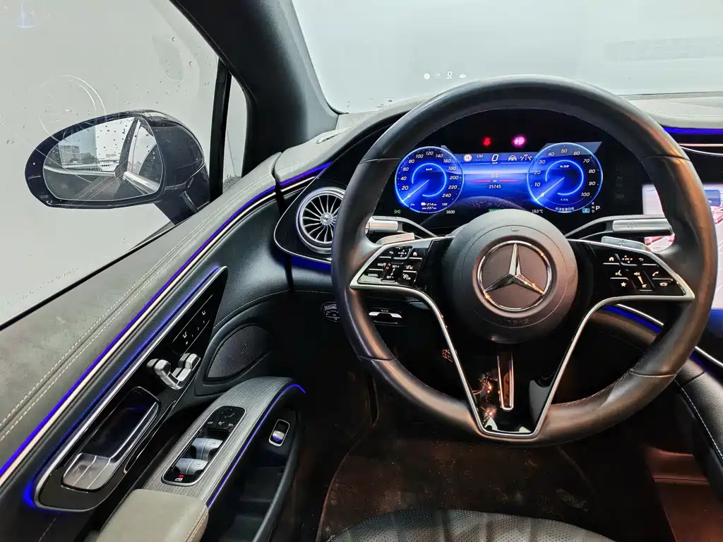 Mercedes-Benz EQS — миниатюра 9