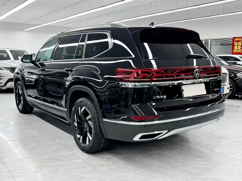 Volkswagen Teramont — миниатюра 4