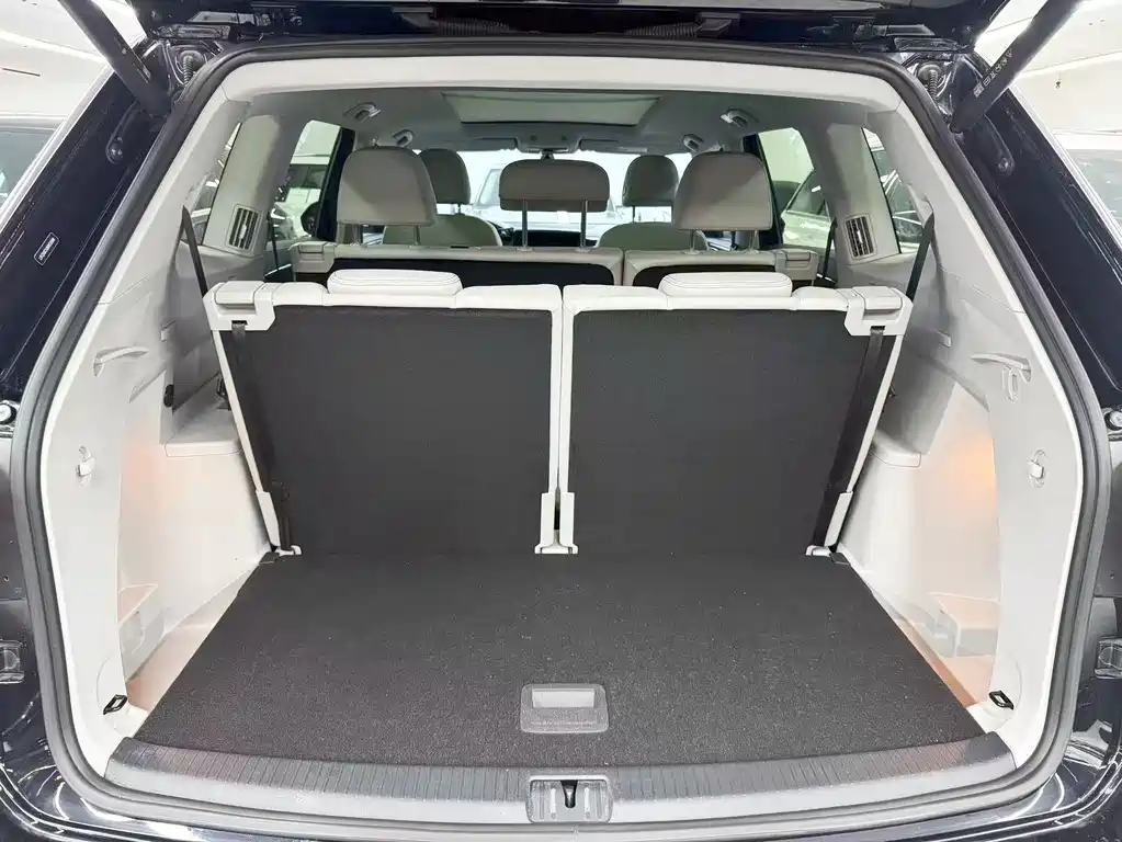 Volkswagen Teramont — миниатюра 21