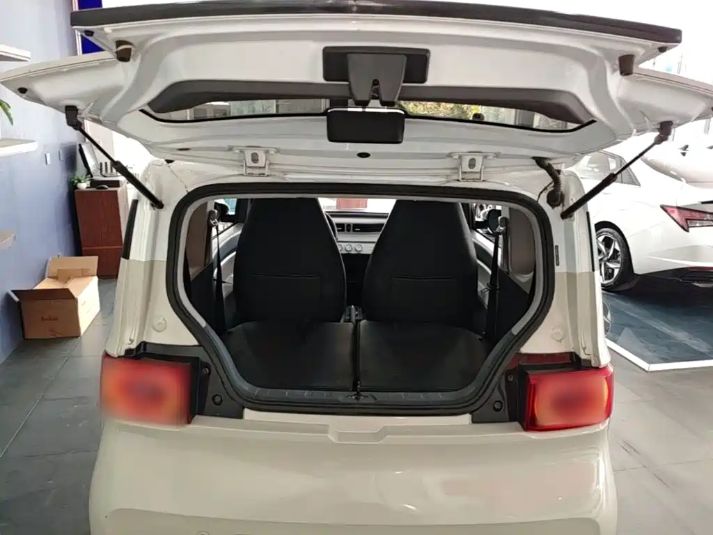 Wuling MINIEV — миниатюра 19