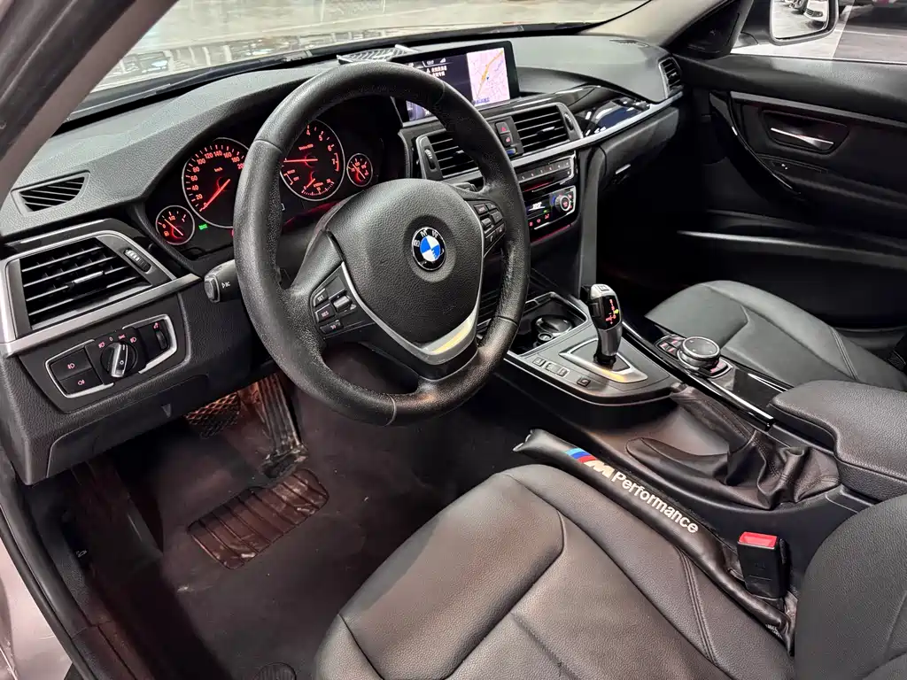 BMW 3 Series — миниатюра 4