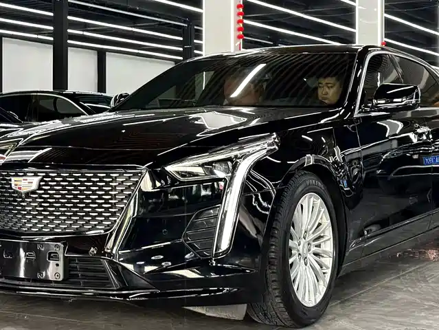 Cadillac CT6