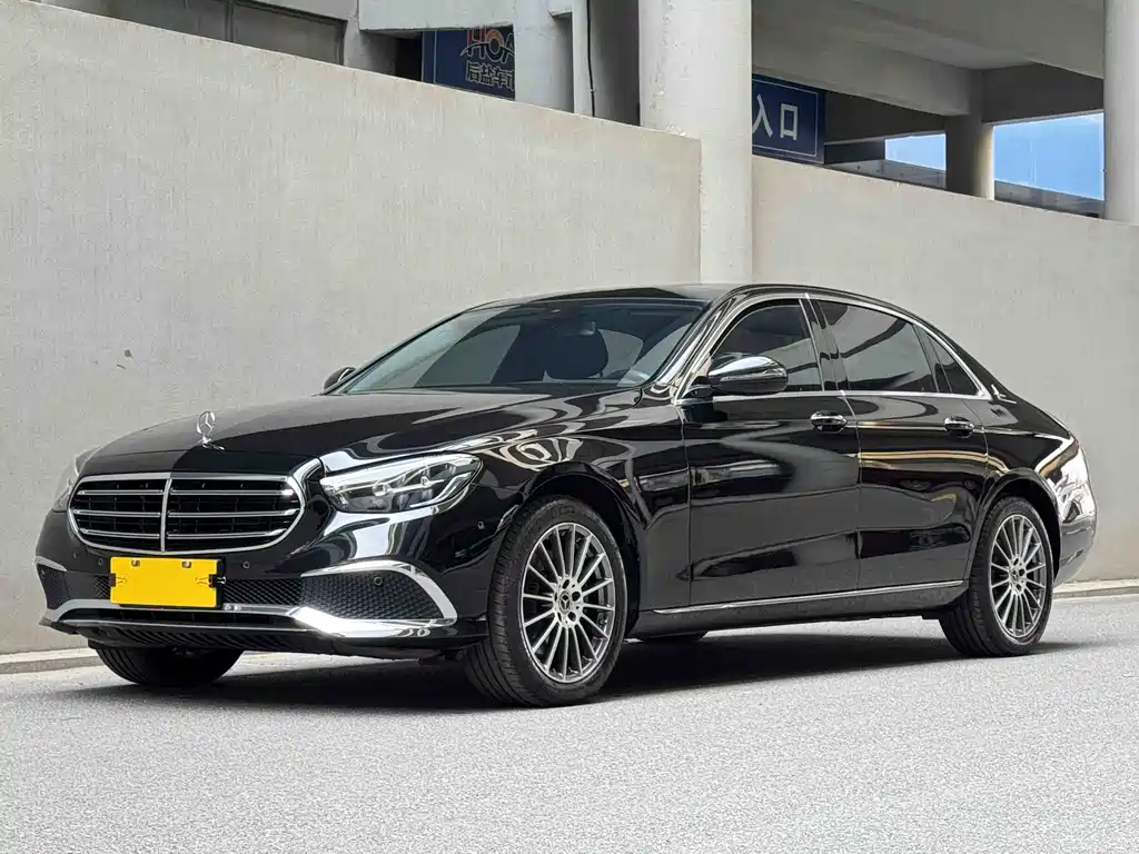Mercedes-Benz E-Class 2021
