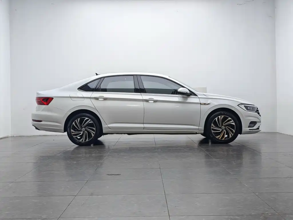 Volkswagen Sagitar — миниатюра 11