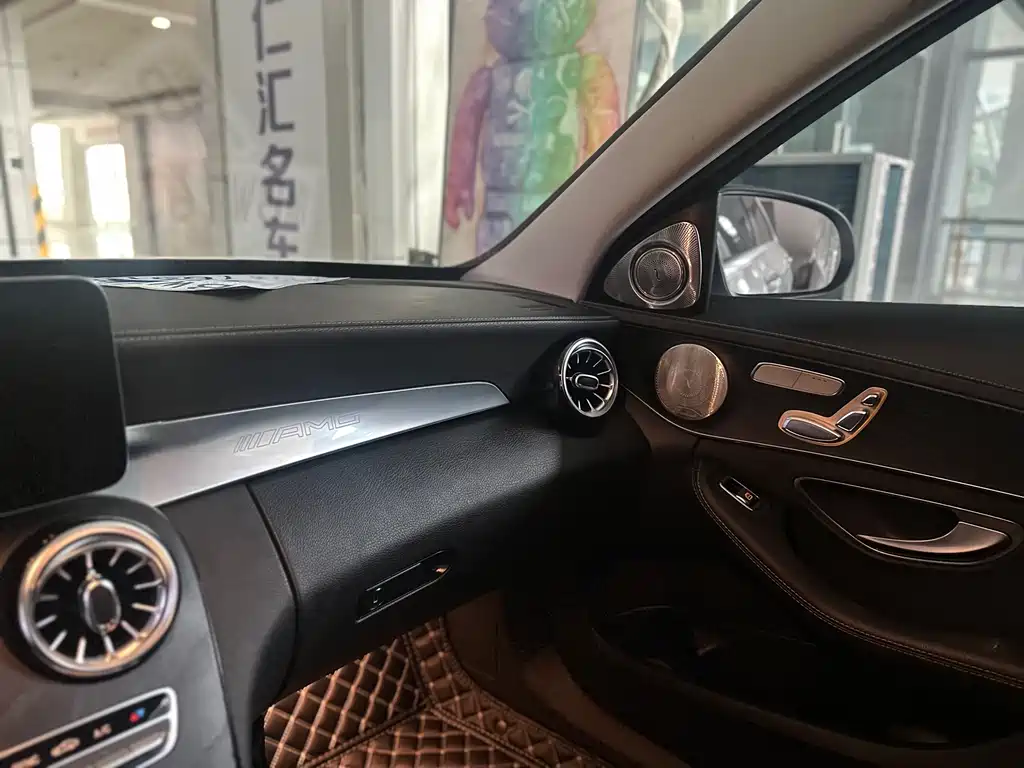 MERCEDES-BENZ C CLASS