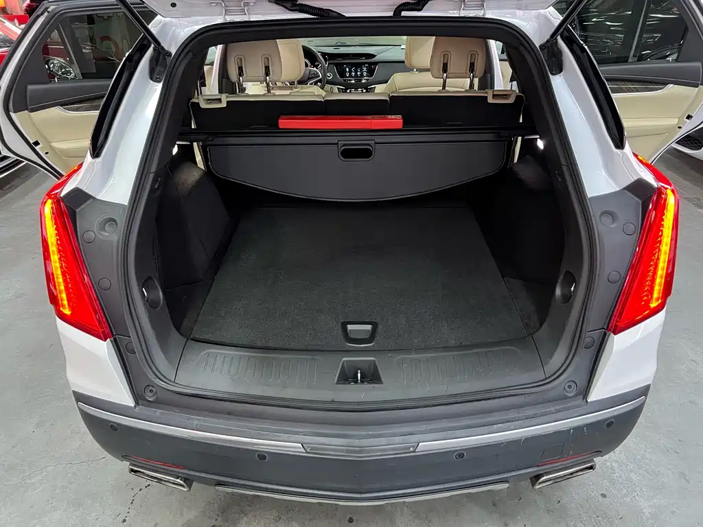 Cadillac XT5 — миниатюра 16
