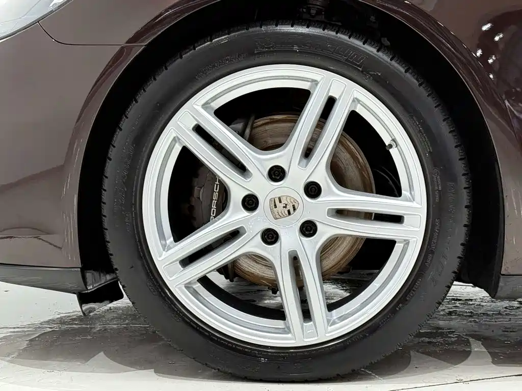 Porsche Panamera — миниатюра 11