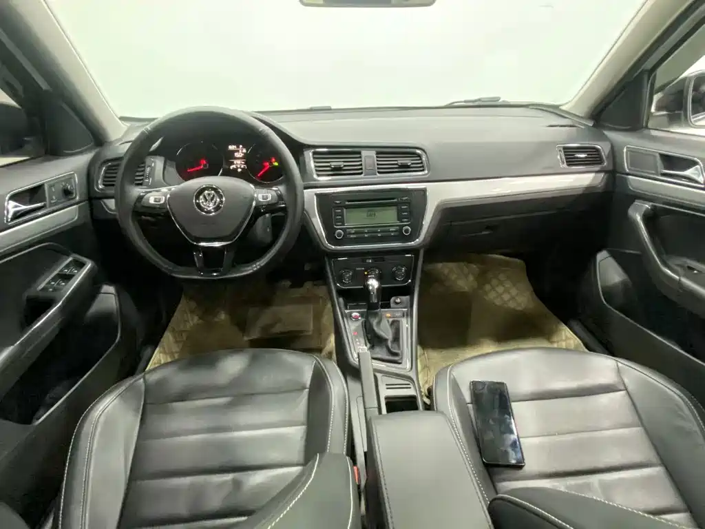 Volkswagen Gran Lavida — миниатюра 6