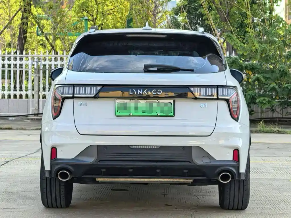 Lynk & Co 01 EM-P — миниатюра 6