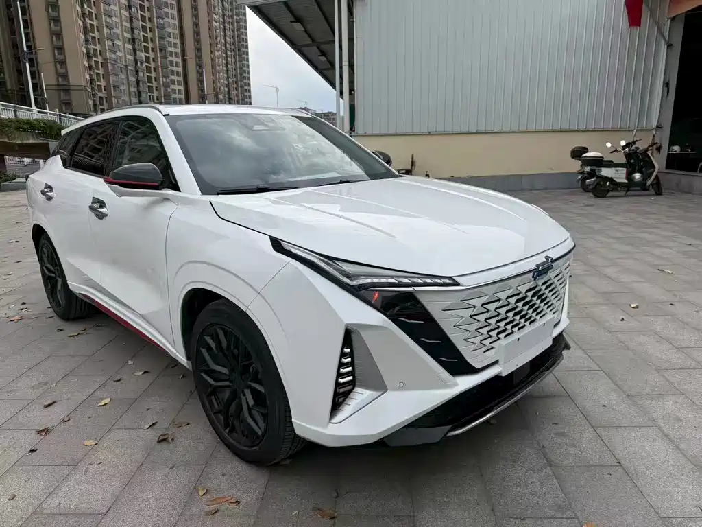 CHANGAN CHANGAN AUCHAN Z6