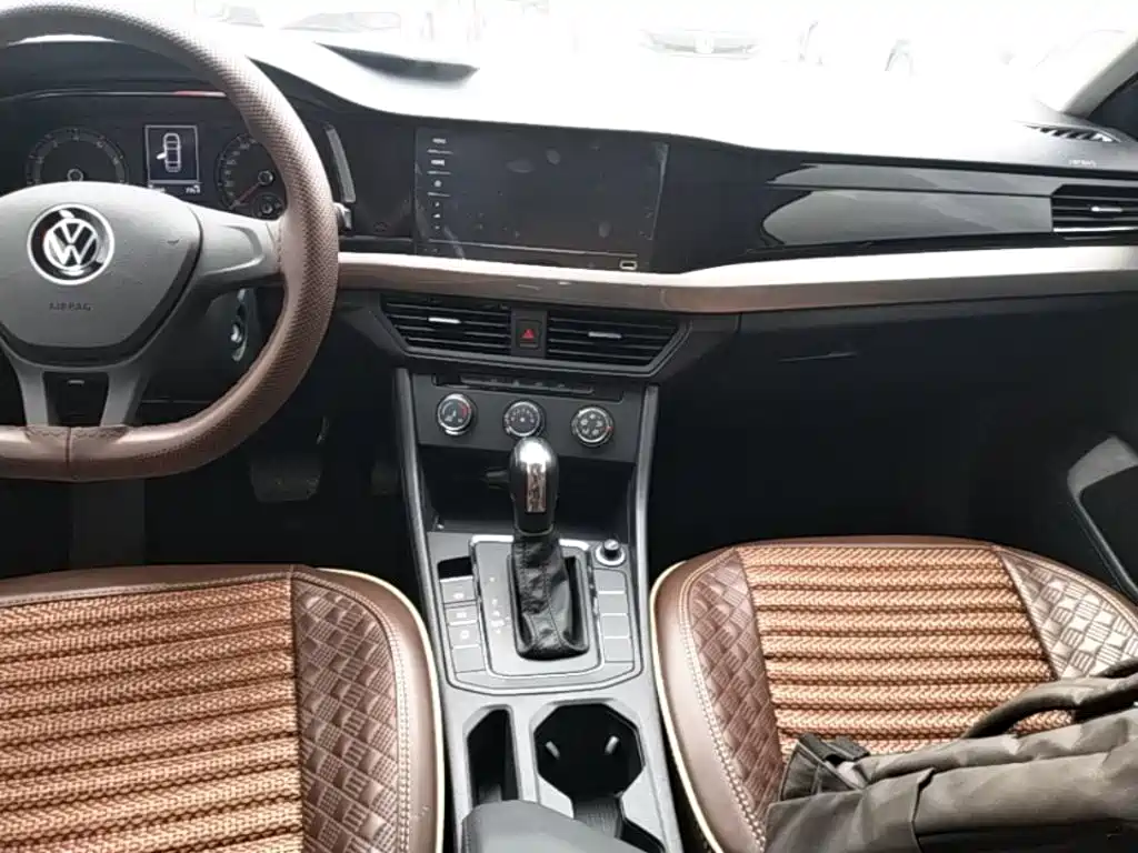Volkswagen Bora — миниатюра 13