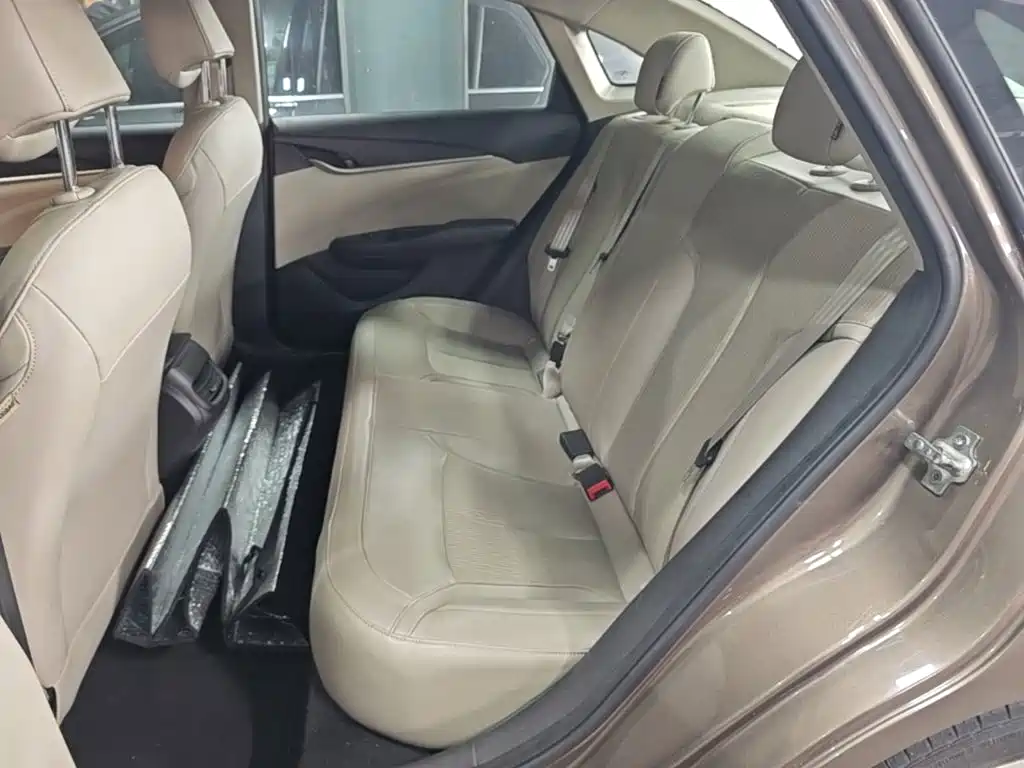 Buick Excelle — миниатюра 17