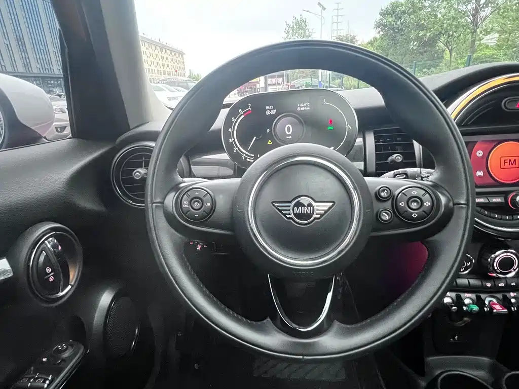 MINI Mini — миниатюра 12