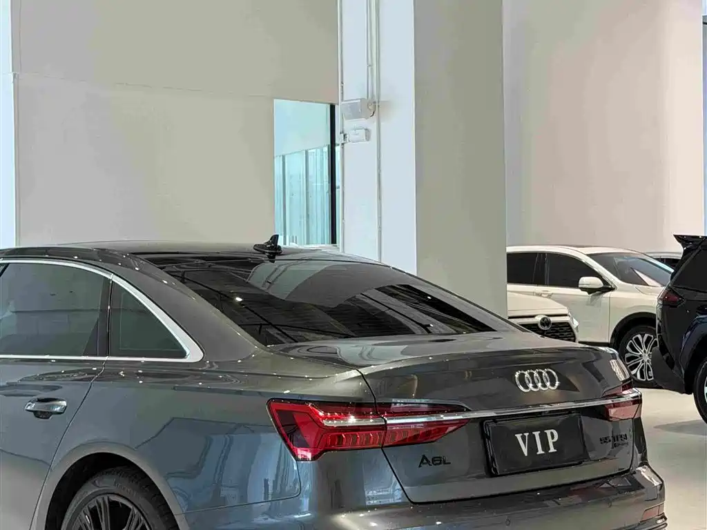 Audi A6L — миниатюра 15