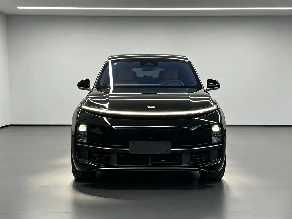 Li Auto Li L8 — миниатюра 2