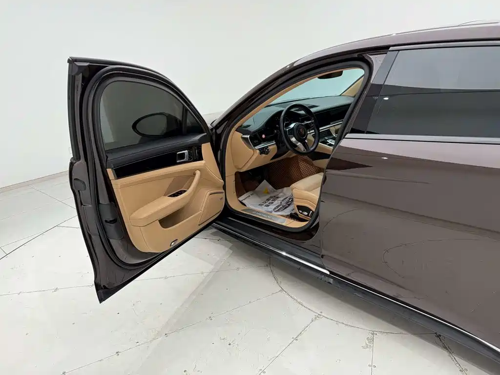 Porsche Panamera — миниатюра 25