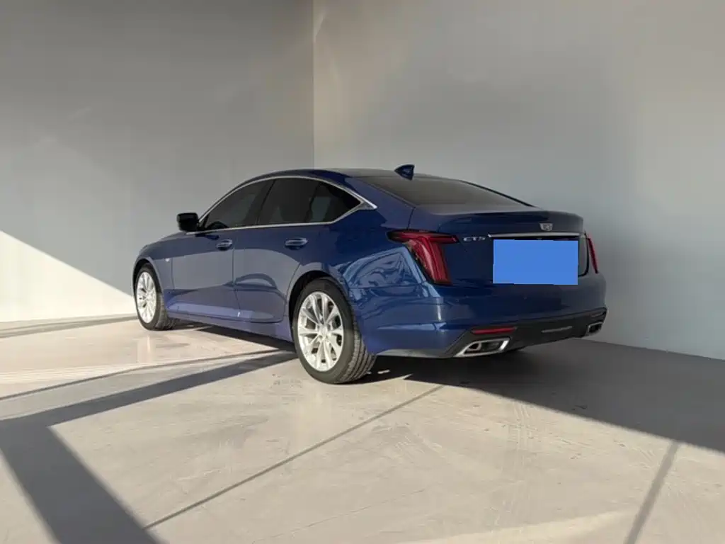 CADILLAC CT5