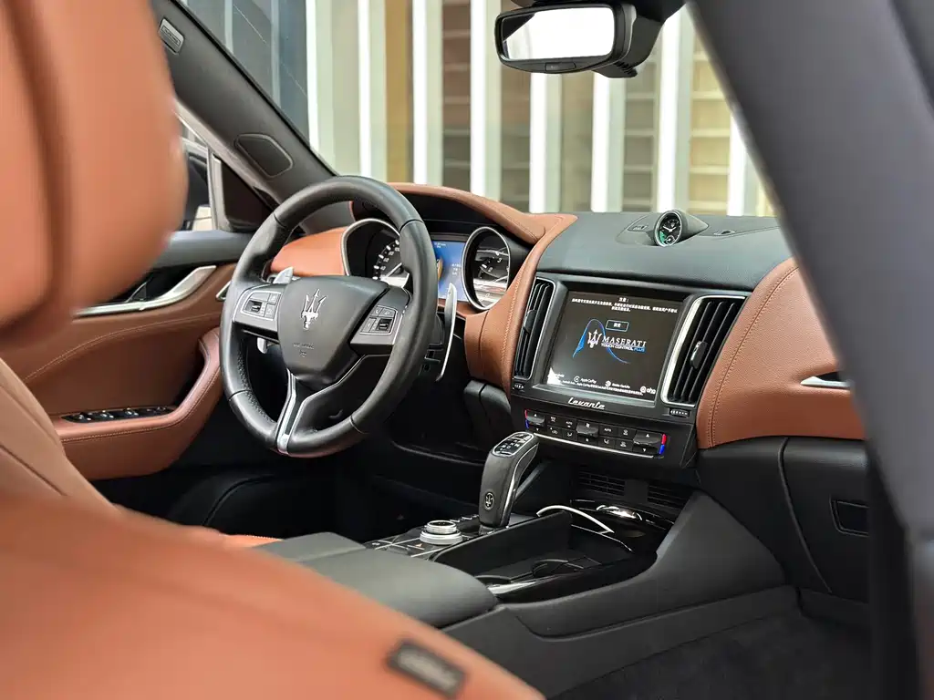 Maserati Levante — миниатюра 19