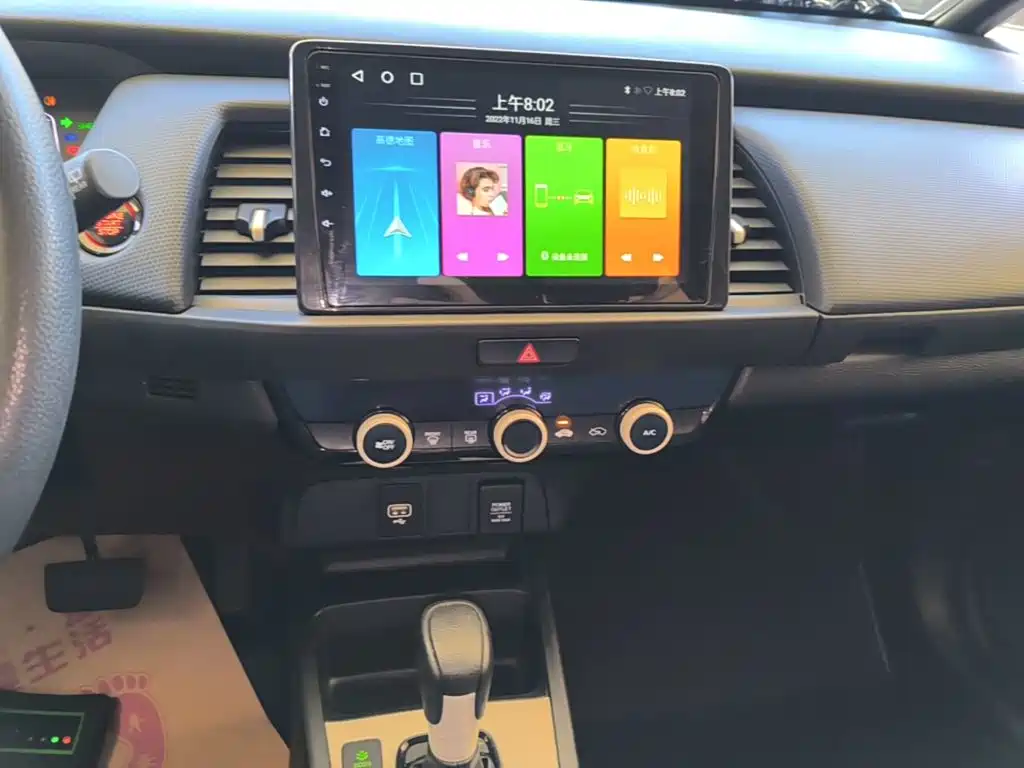Honda Fit — миниатюра 13