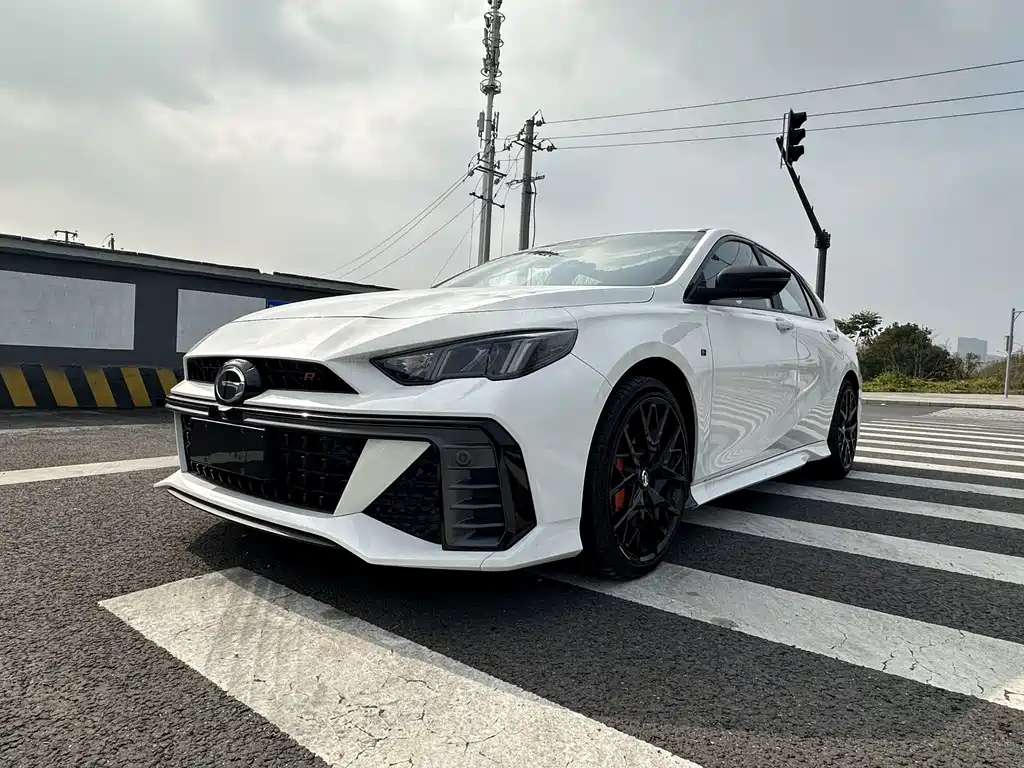 2024 GAC Trumpchi Empow - zdjęcie 1 z 13