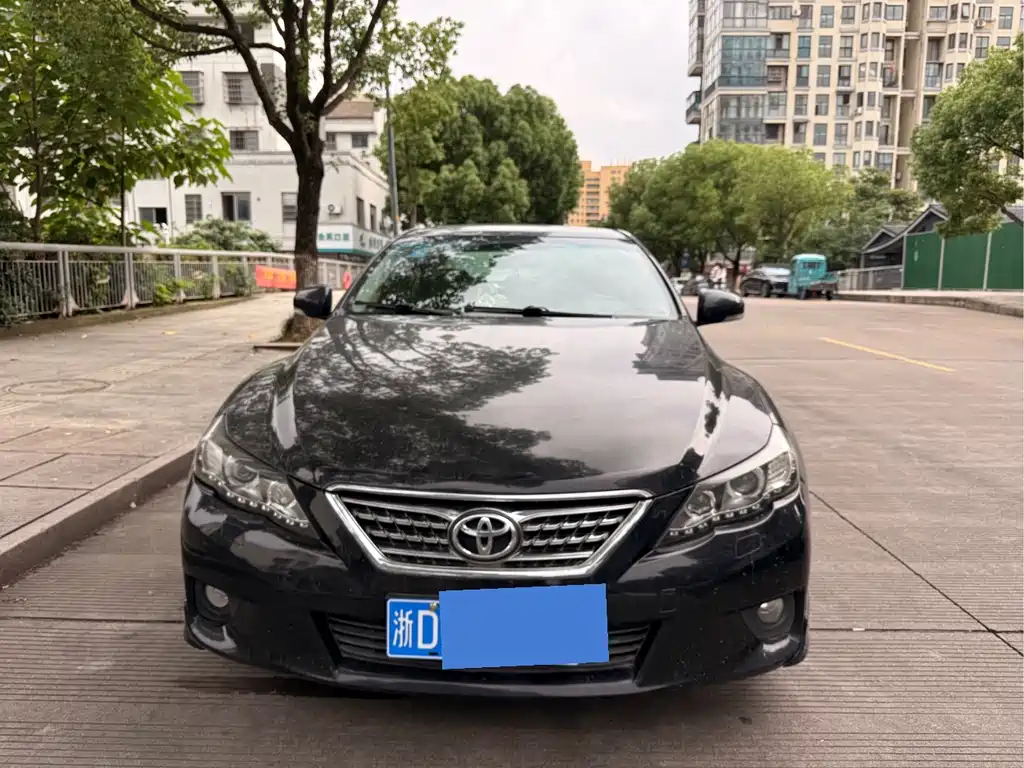 Toyota Reiz 2010 2.5S