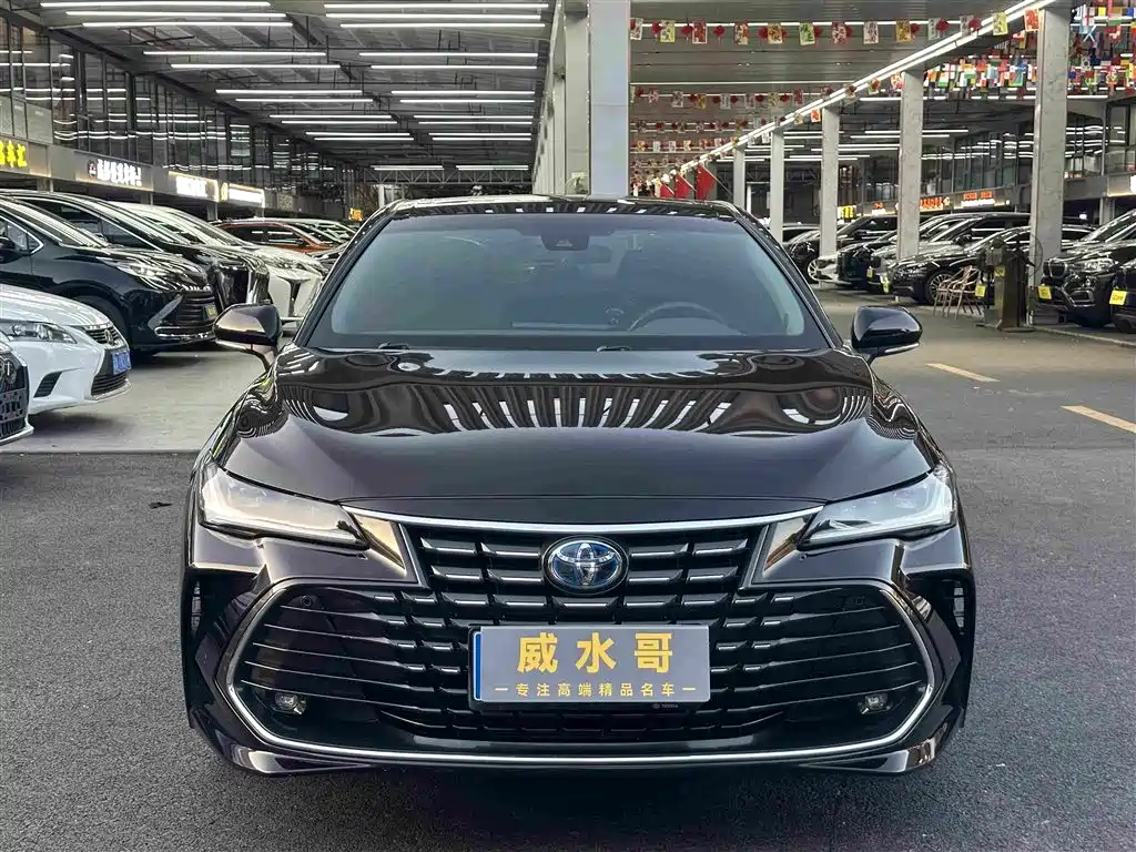 Toyota Avalon — миниатюра 3