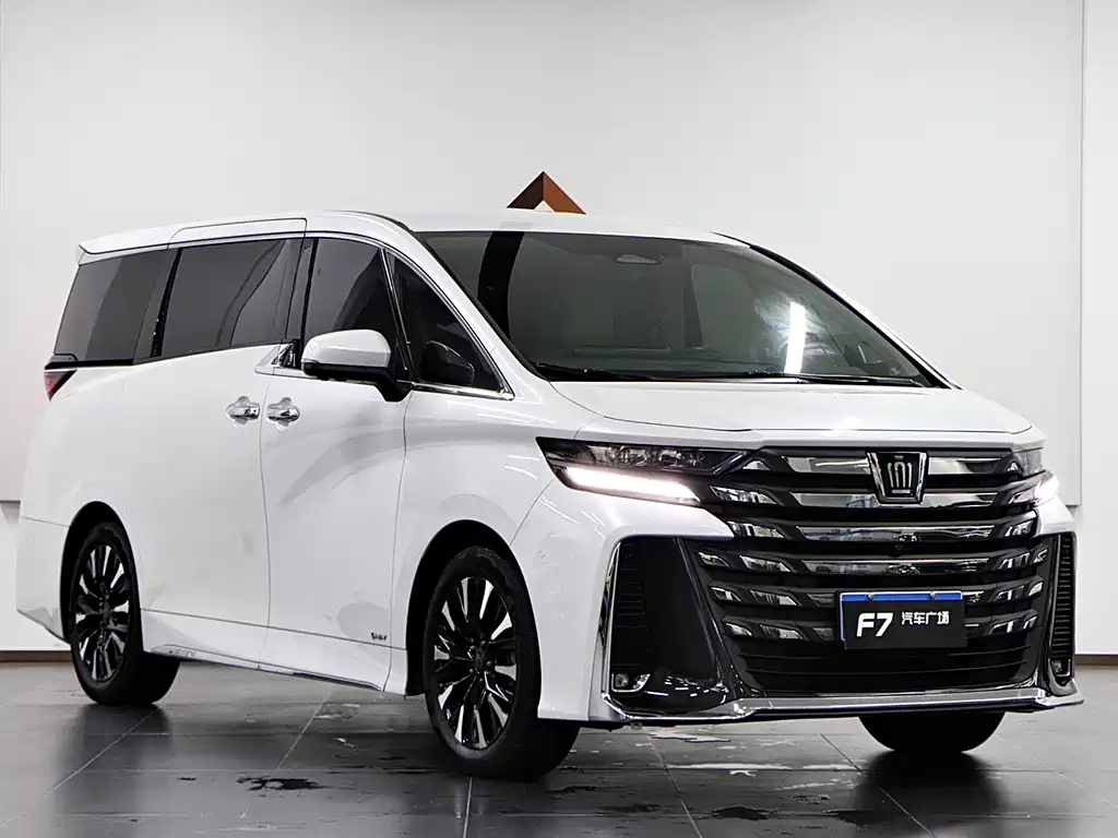 Toyota Vellfire — миниатюра 3