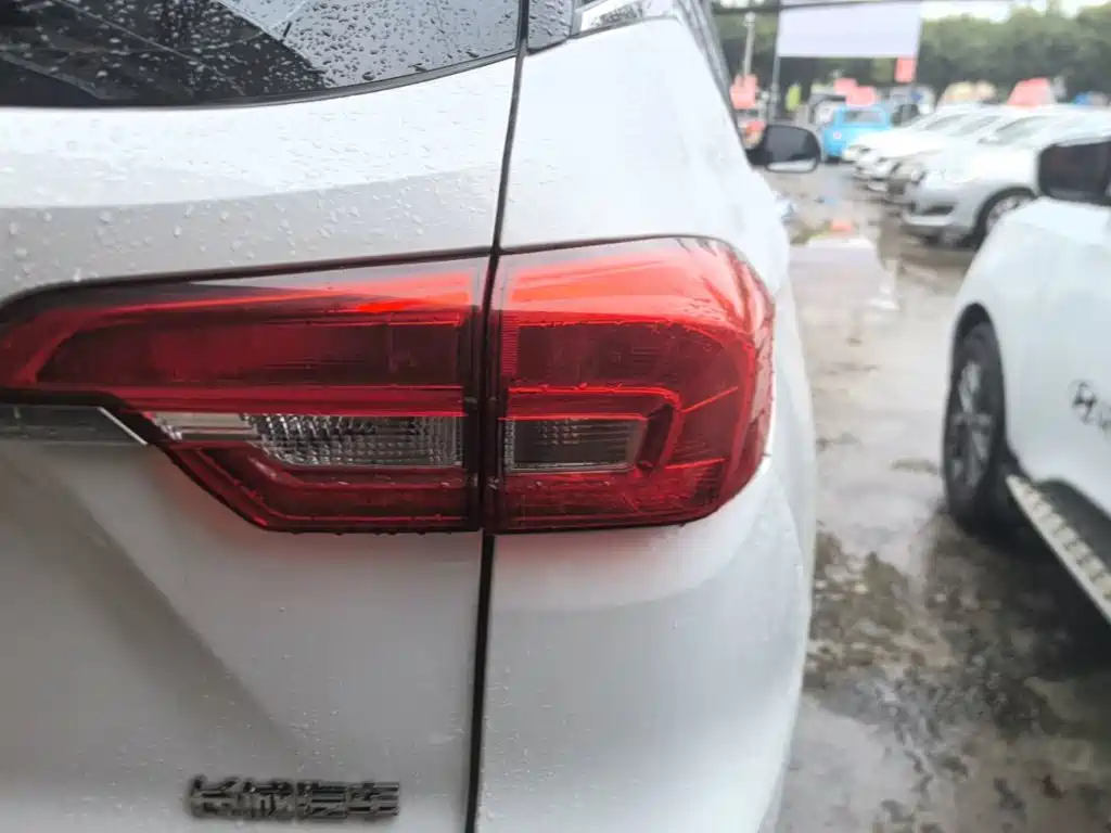 Haval M6 — миниатюра 8