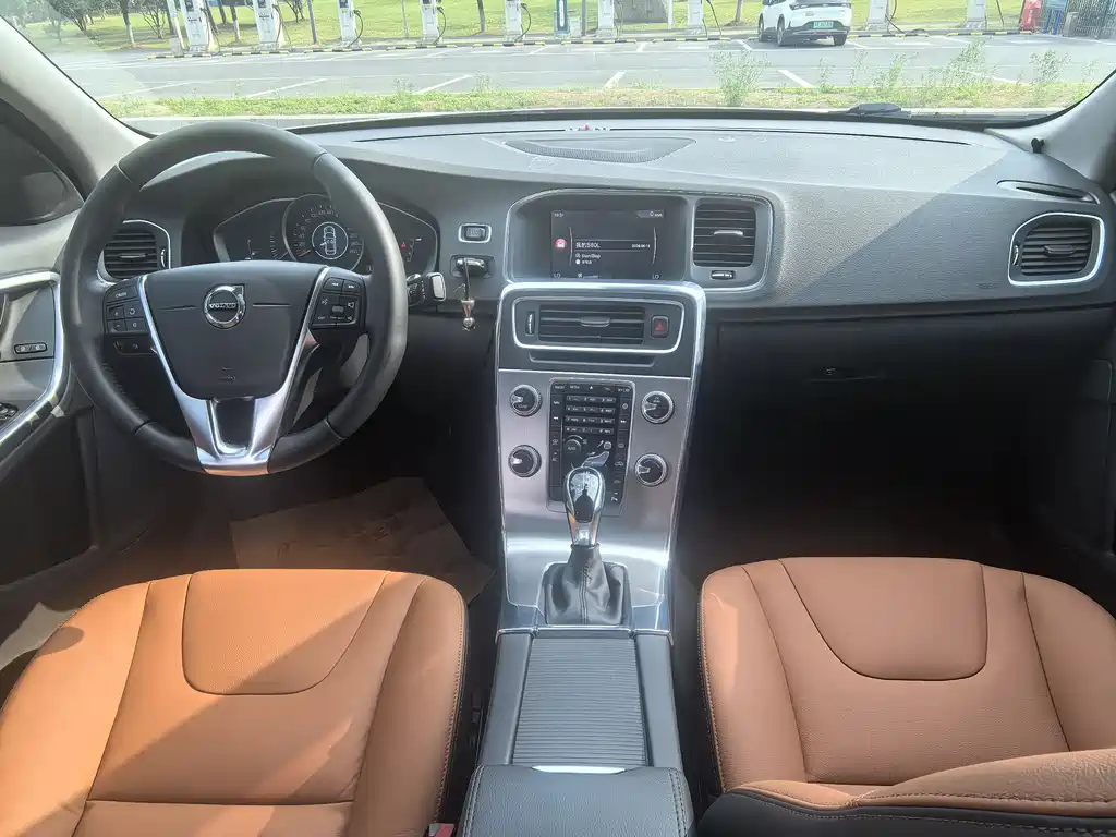 Volvo S60 2019 S60L T5