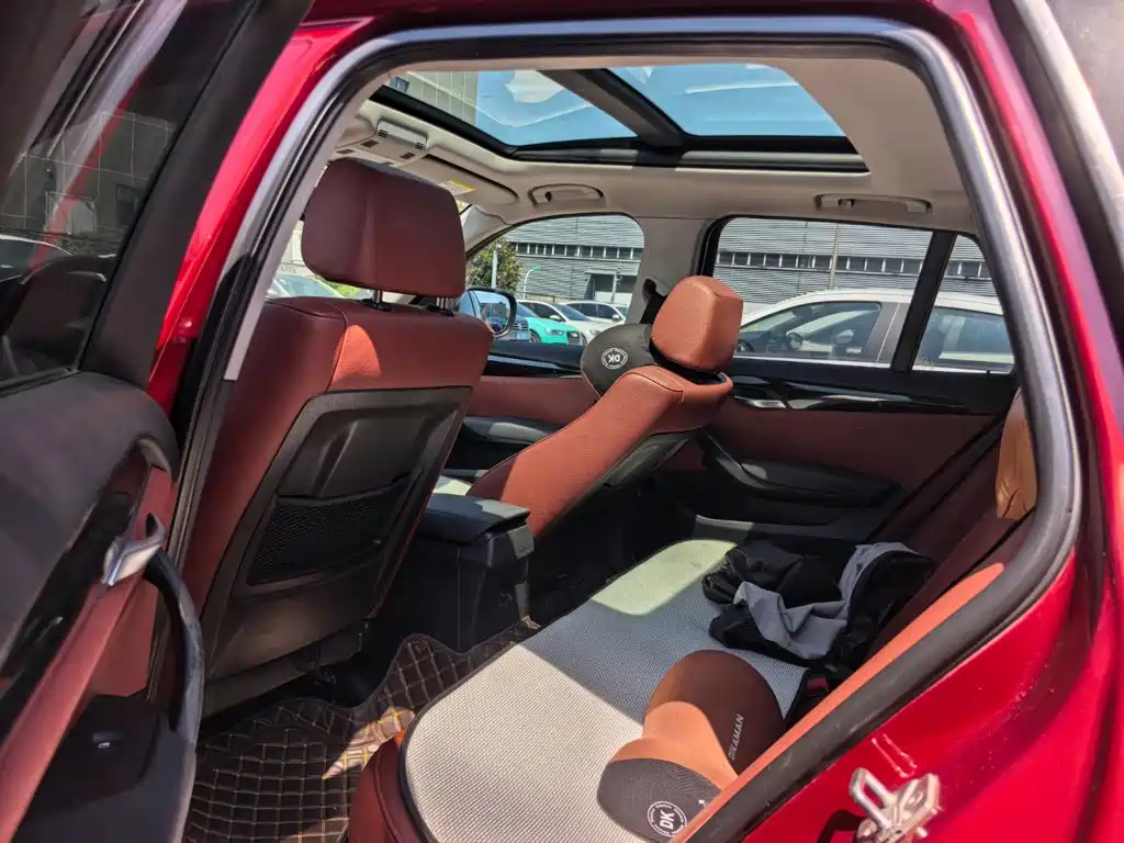 BMW X1 (Import) — миниатюра 9
