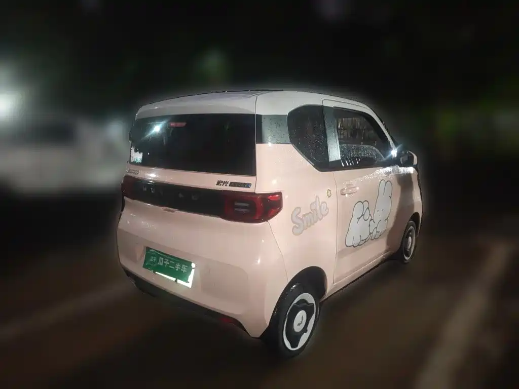 Wuling MINIEV — миниатюра 4