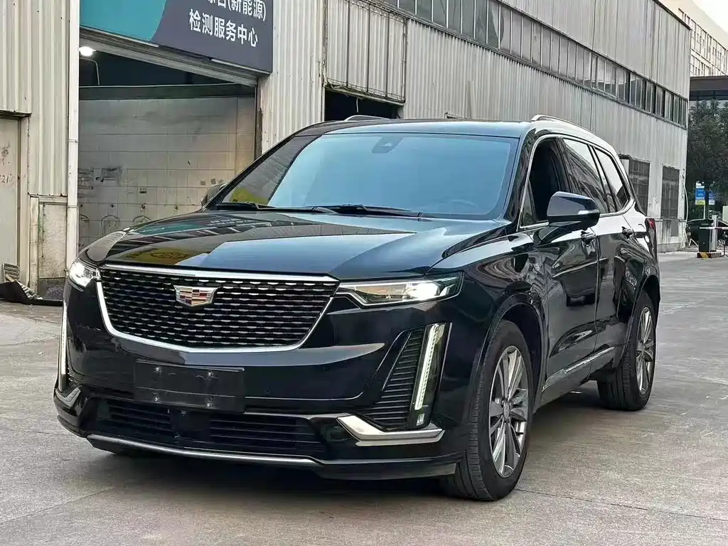 Cadillac XT6