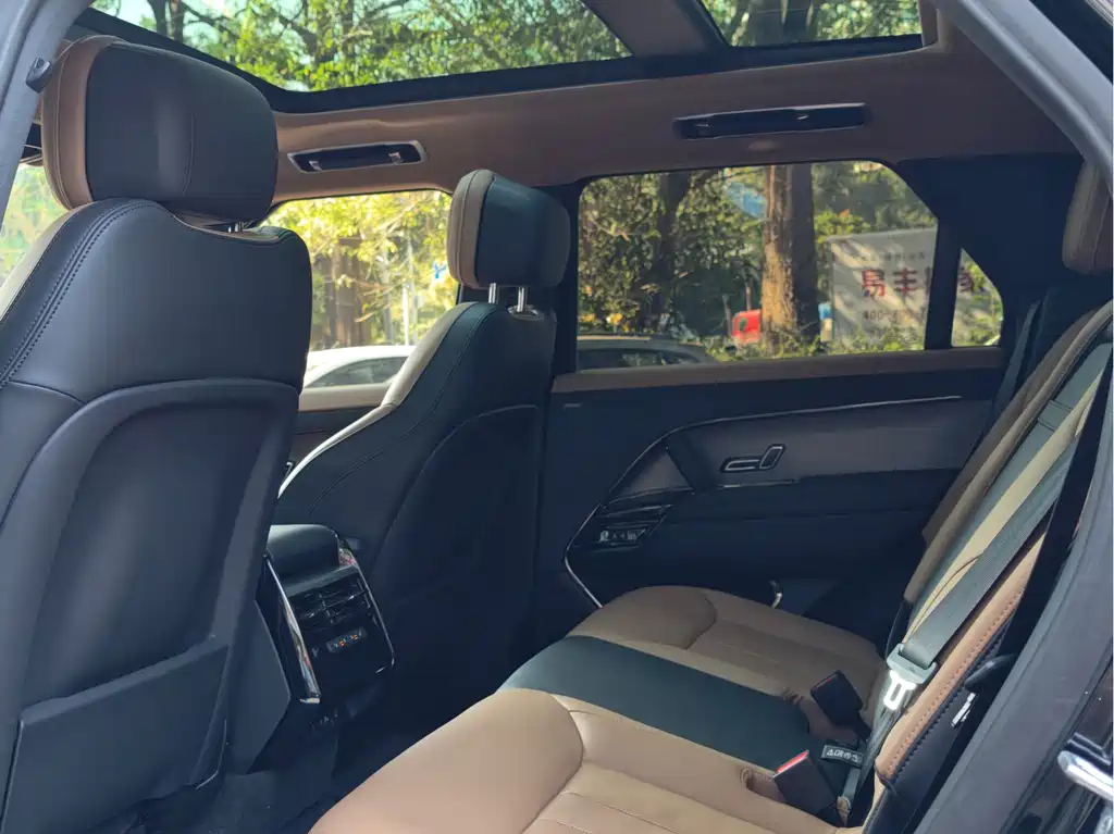 Land Rover Sport — миниатюра 9