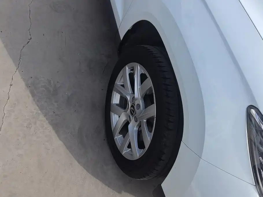 Jetta VS7 — миниатюра 6
