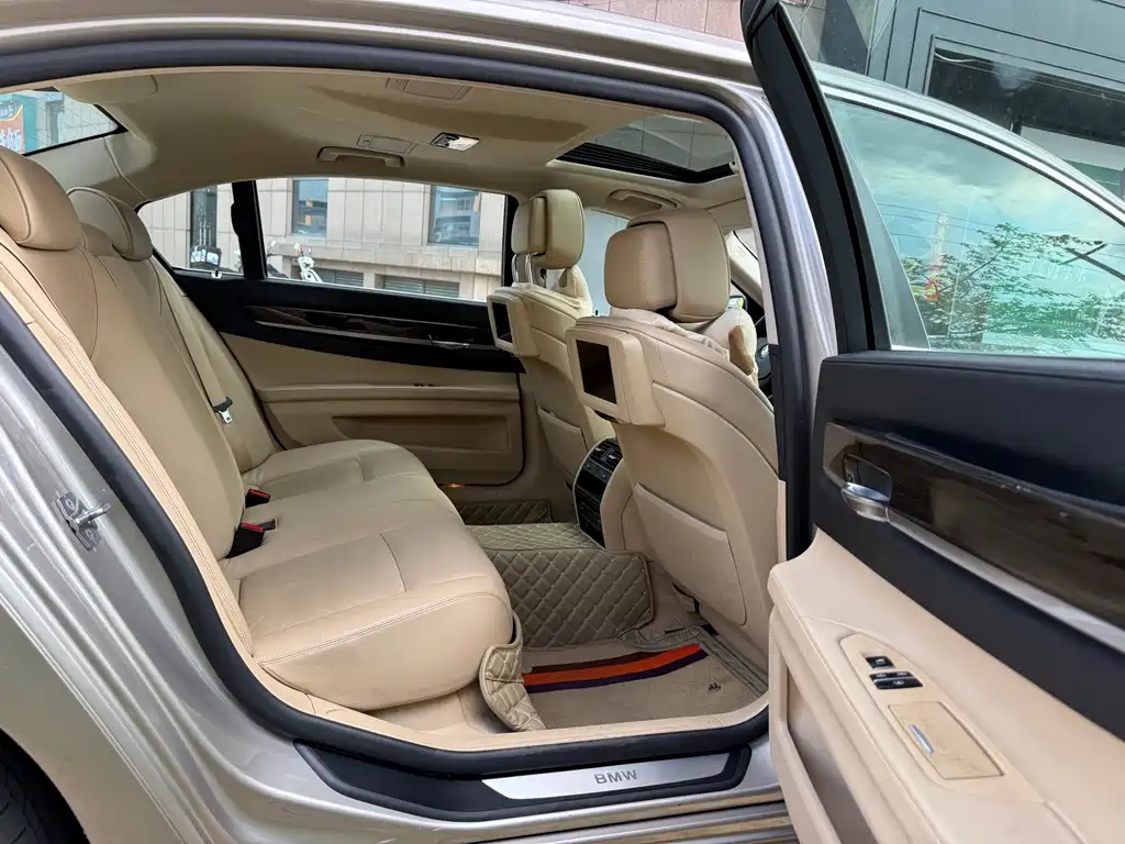 BMW 7 Series — фотографии объявления, Фото 15