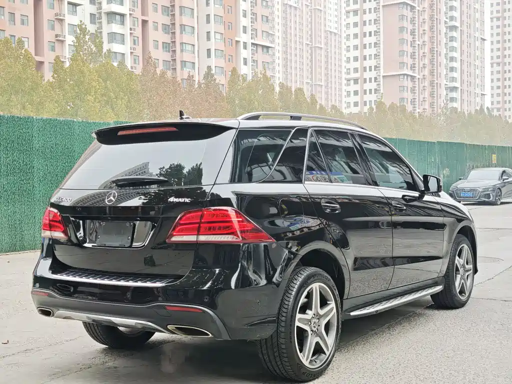MERCEDES-BENZ GLE