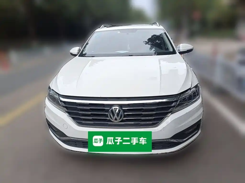 Volkswagen Lavida — миниатюра 2