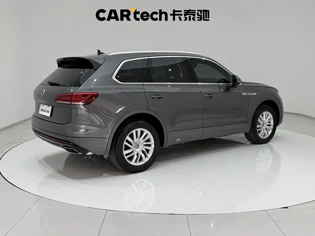 Volkswagen Touareg — миниатюра 5