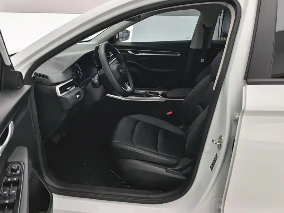 Geely Emgrand — миниатюра 9