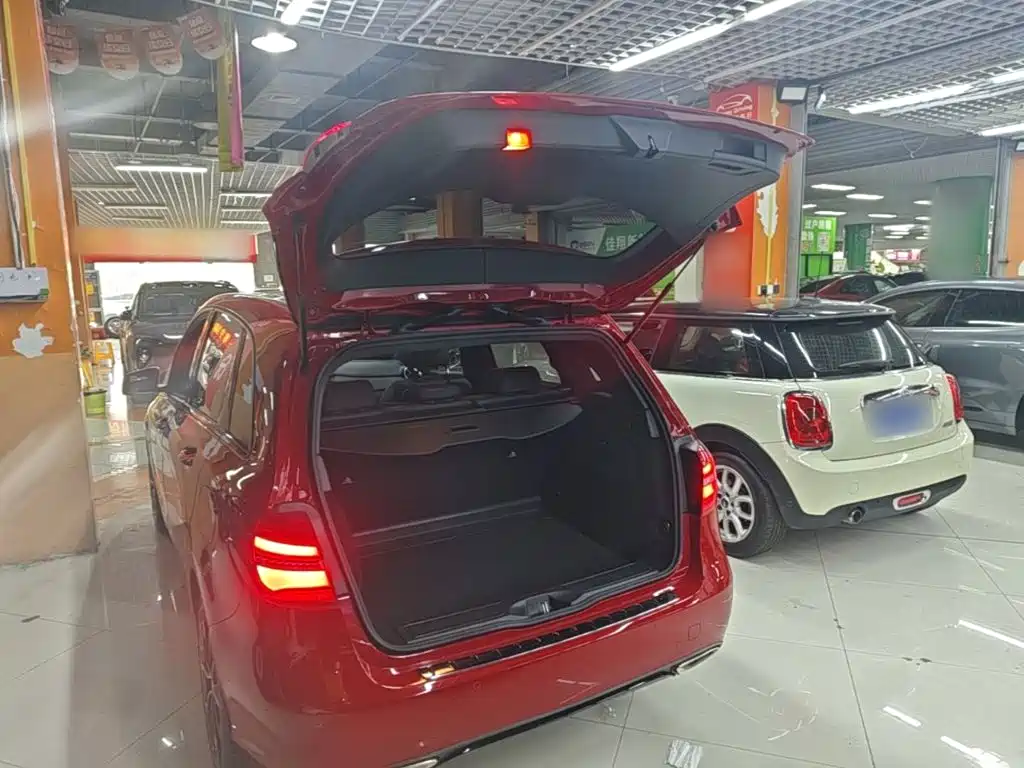 Mercedes-Benz B-Class — миниатюра 19